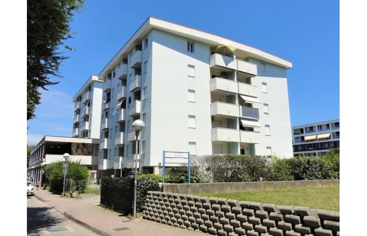 APARTMÁNOVÝ DŮM MONACO